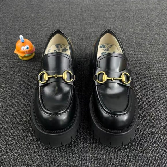 Gucci Horsebit Loafers - Picture 1 of 6